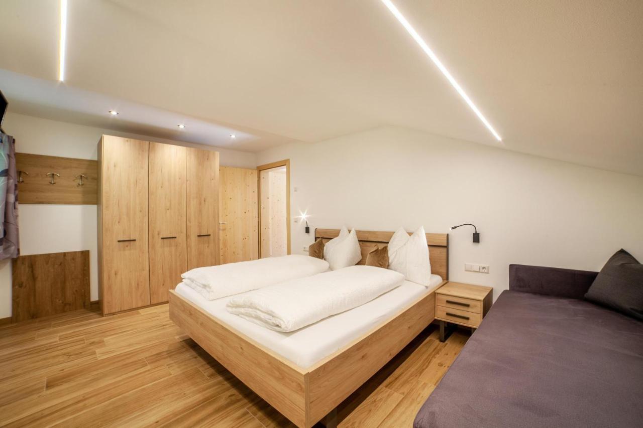 Innergasserhof Ferienwohnung Edelweiss San Martino In Passiria  Exterior foto